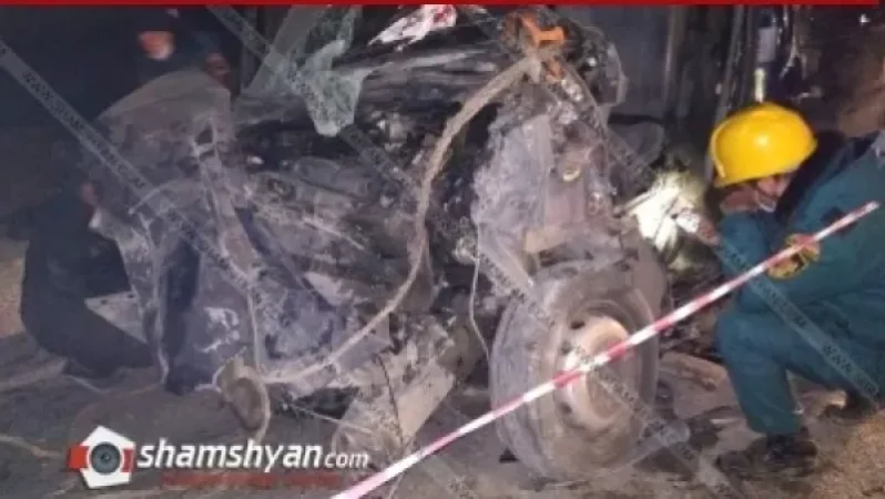 Խոշոր ավտովթար՝ Արարատի մարզում. Ford Transit-ը մԽրճվել է КамАЗ ավտոցիստեռնի մեջ. կա տուժած. Shamshyan. com