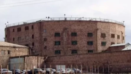 Դատապարտյալն ու  ընկերուհին խոշոր չափի գումար են հափշտակել