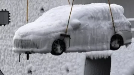 Լուսանկարներ․ Վլադիվոստոկ մեքենաները սառցապատ են հասել