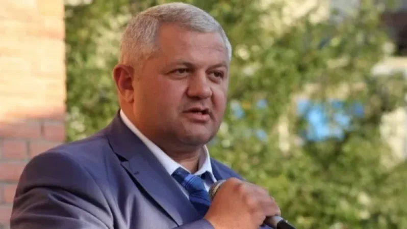 ՀՀ քննչական կոմիտեն մանրամասներ է ներկայացրել Վանաձորի նախկին ղեկավարի կալանավորման մասին