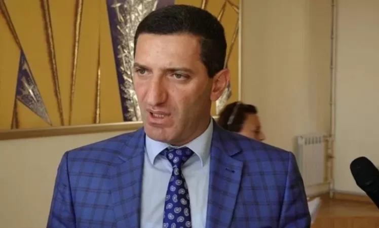 Մարզպետների պարգևատրումը կասկածելի է. Գևորգ Պետրոսյան