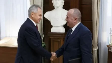 Մոսկվայում հանդիպել են Հայաստանի և Ռուսաստանի  պաշտպանության նախարարները․ ինչ են քննարկել