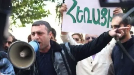 «Գերասիմ Վարդանյանին փորձում են մեկուսացնել, նա ԱԱԾ-ում է». Վարդանյանը` պատգամավորի օգնականի ձերբակալման մասին