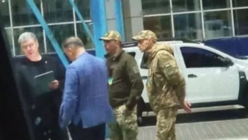 Լուսանկարներ․ Ուկրաինայի նախկին նախագահը ձերբակալվել է Լեհաստանի սահմանին՝ երկրից փախչելու փորձի ժամանակ