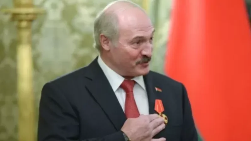 «Ինձ էլ մի կտոր տվեք, տուն տանեմ, երեխաներին ցույց տամ». Լուկաշենկո