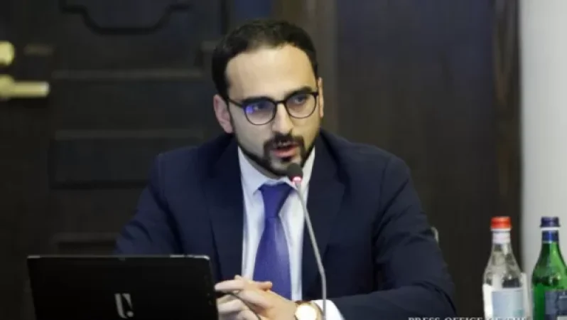 AC19 հավելվածն այլևս չի գործելու․ տվյալների բազաները տեղափոխվել են Covid-19 Armenia հավելված․ Ավինյան