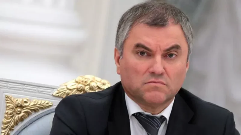 Այսօր վերադառնալու հնարավորություն կա, վաղը այն կարող է այլևս չլինել․ Վոլոդինը՝  ՌԴ-ից հեռացած քաղաքացիներին