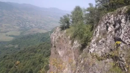 Ստեփանակերտի բնակչուհին ցատկել է ժայռից