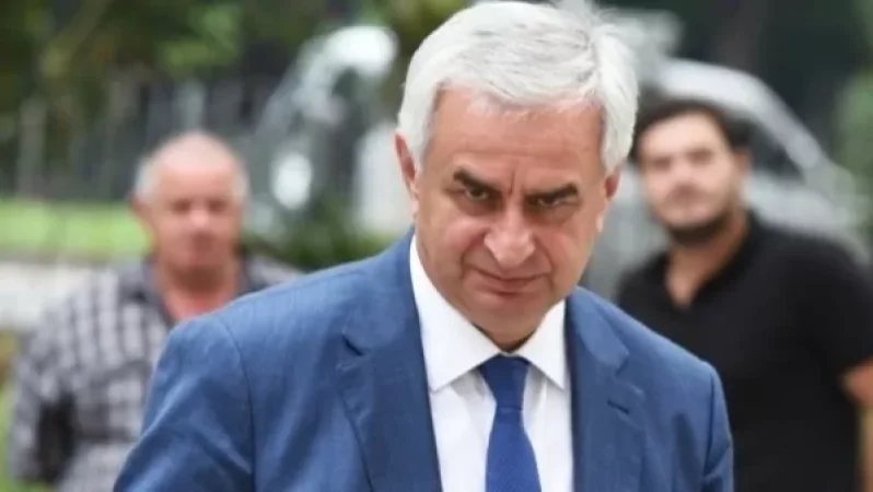 Աբխազիայի նախագահը չի պատրաստվում հրաժարական տալ