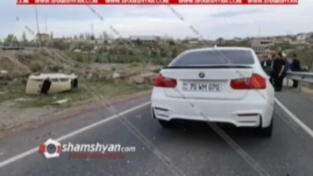 Աշտարակի կամրջի մոտ բախվել են BMW-ն ու 06-ը. կան վիրավորներ, այդ թվում՝ երեխա. Shamshyan. com