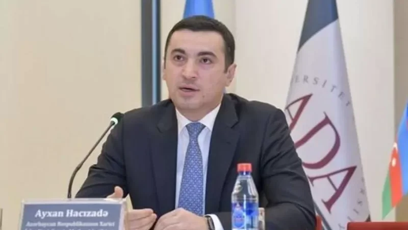 Հնգակողմ հանդիպումից հետո Ադրբեջանի ԱԳՆ-ն կրկին մեղադրել է Մակրոնին