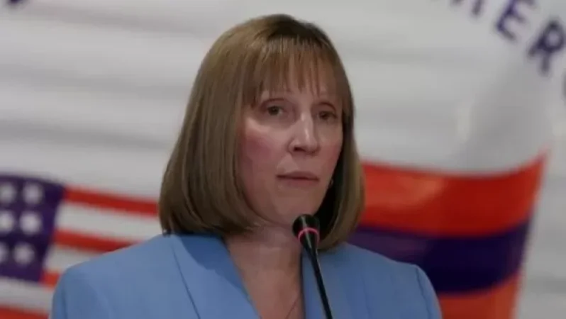 Հայաստանում ԱՄՆ դեսպանը Բաքու է գնում