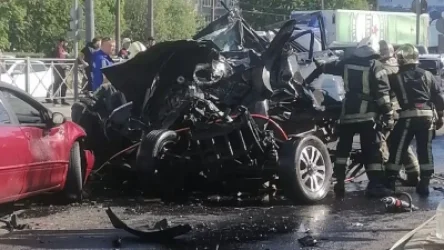 ՏԵՍԱՆՅՈՒԹ. Շղթայական վթար Սանկտ Պետերբուրգում 13 ավտոմեքենա է բախվել. կան տուժածներ