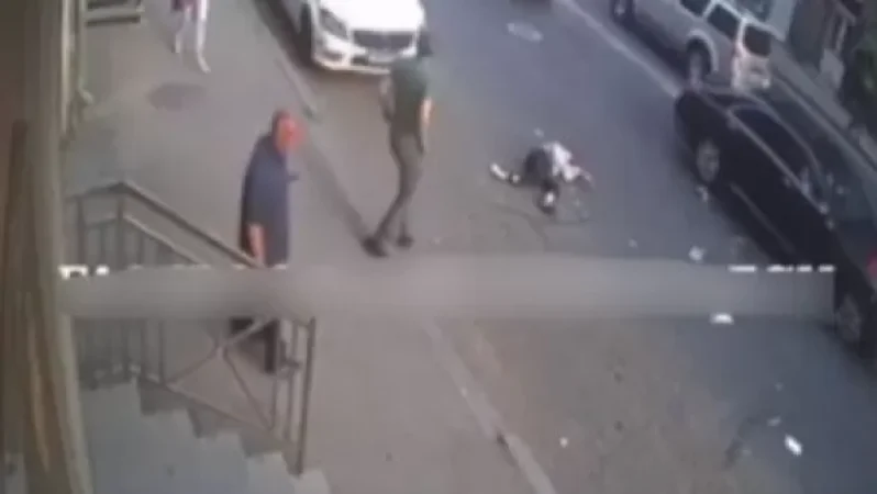 Նկատելով ընկած կնոջը՝ վարչապետը հրահանգել է Շտապ օգնություն կանչել․ Փաշինյանը ցավակցել է մահացած աղջկա հայրիկին