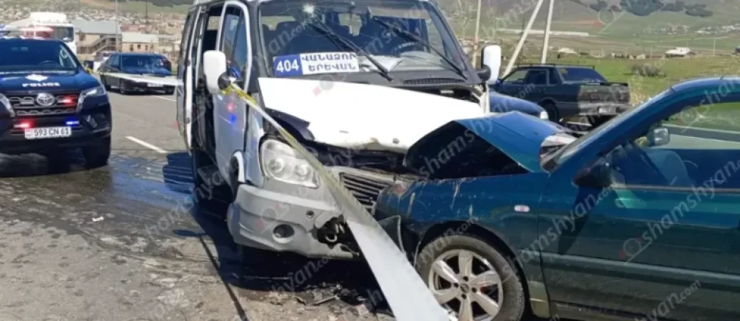 ԼՈՒՍԱՆԿԱՐՆԵՐ․ Բախվել են Վանաձոր-Երևան «ГАЗель»-ը, «Volkswagen»-ն ու «Lada»-ն. կա 7 տուժած