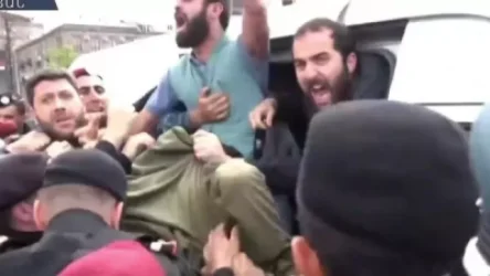 ՏԵՍԱՆՅՈՒԹ․ Ոստիկանական ուժերը հասան Հալաբյան–Կիևյան խաչմերուկ, բերման ենթարկվածներ կան