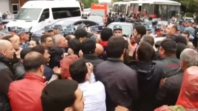 Ընդդիմությունը՝ ԱԺ շենքը զավթելու լուրերի մասին