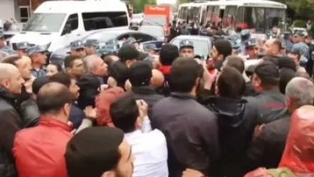 Ընդդիմությունը՝ ԱԺ շենքը զավթելու լուրերի մասին