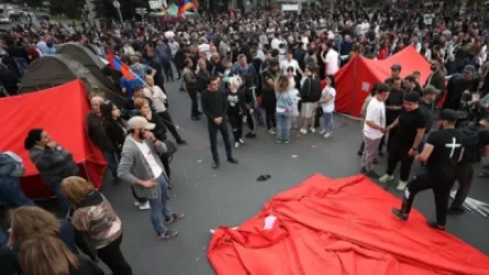 ՏԵՍԱՆՅՈՒԹ․ Ընդդիմության տեղադրած վրանում մահացածը՝ «Տիզ» մականվամբ Արթուր Սեդրակյանն է