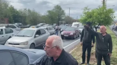 ՏԵՍԱՆՅՈՒԹ․ Փակել են նաև Աշտարակ-Երևան ավտոճանապարհը