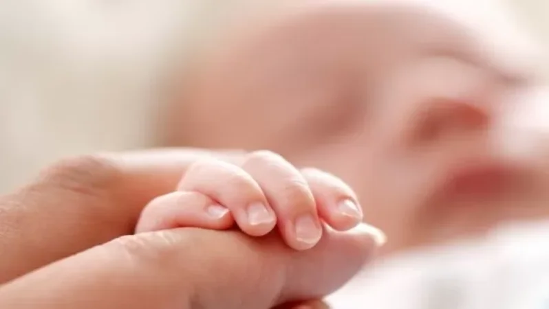 «Տեղ չունենք». քովիդով վարակված 4 ամսական երեխային հինգ ժամ չեն հոսպիտալացրել. ահազանգ