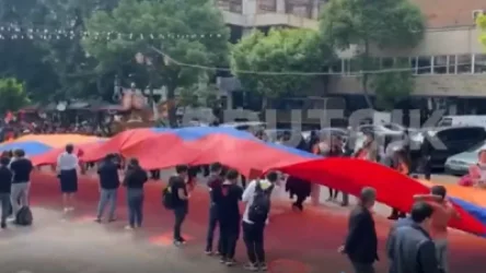 ՏԵՍԱՆՅՈՒԹ. Միասնության երթ՝ դեպի «Եռաբլուր»