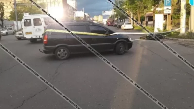 Երևանում բախվել են Opel-ն ու Hayasa մոտոցիկլը, մոտոցիկլավարը տեղափոխվել է հիվանդանոց