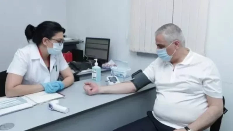 Փոխվարչապետ Մհեր Գրիգորյանը պատվաստվել է կորոնավիրուսի դեմ