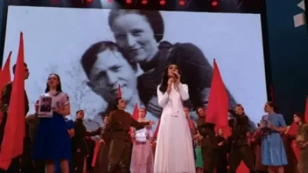 ՏԵՍԱՆՅՈՒԹ. Մայիսի 9-ի տոնական համերգի ընթացքում էկրանին է հայտնվել ԱՄՆ հանցագործների` Բոննիի և Քլայդի նկարը. ՌԴ