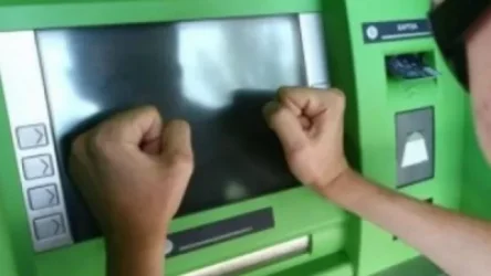 Երևանում թալանել են բանկի վճարահաշվարկային տերմինալը. տարել են խոշոր չափի գումար. Shamshyan. com