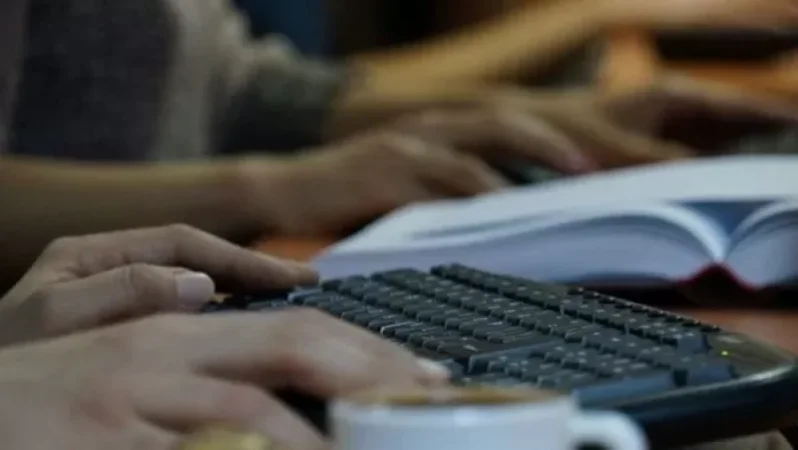 Պաշտոնյան հարսին ձևակերպել է աշխատանքի, նա չի հաճախել ու աշխատավարձ է ստացել