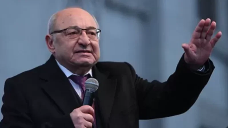 «Շարժումը ստվերելու անհաջող, ստոր փորձ»․ Վազգեն Մանուկյան