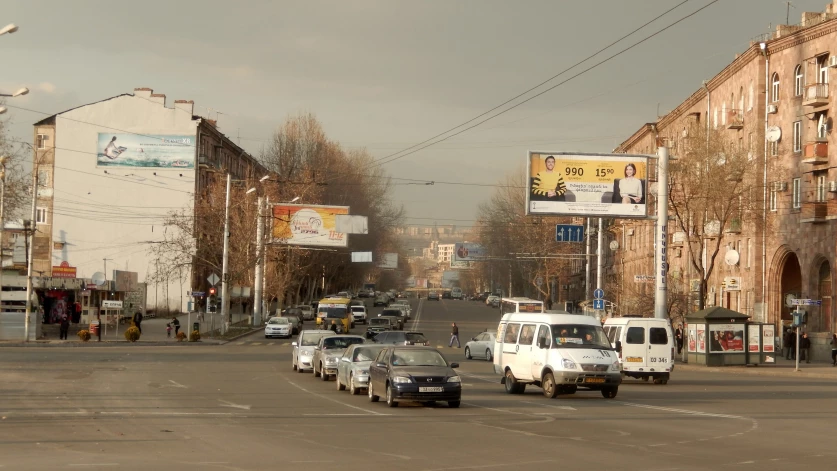 Հերթական «ծուղակ»-ը. գծանշման ինչ անճշտություն կա Տիգրան Մեծ-Քրիստափոր խաչմերուկում