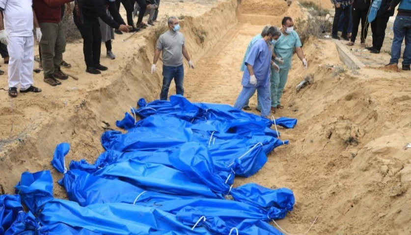 Գազայում սպանված պաղեստինցիներին թաղում են զանգվածային գերեզմաններում