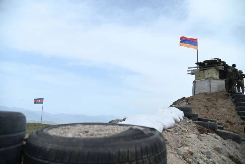Երևանն ու Բաքուն քննարկում են հայ-ադրբեջանական միջպետական սահմանից զորքերի հետքաշման տարբերակը