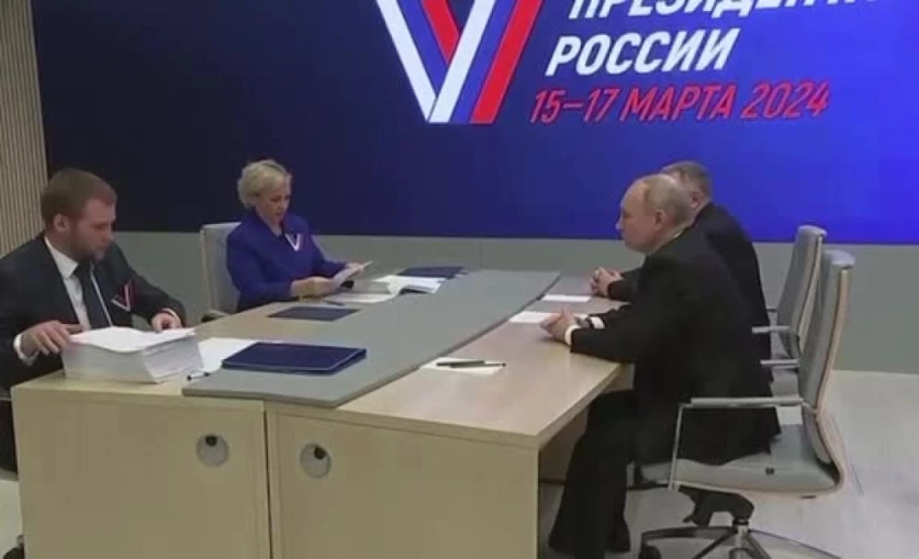 ՏԵՍԱՆՅՈՒԹ․ Պուտինը հանձնում է նախագահի թեկնածու գրանցվելու համար փաստաթղթերը