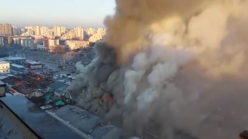ՏԵՍԱՆՅՈՒԹ. Բելգրադում այրվում է չինական ամենամեծ շուկան