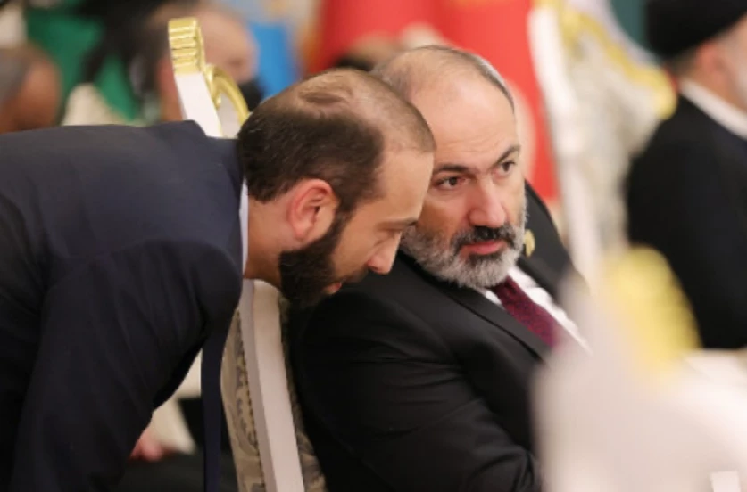 Ինչո՞ւ Միրզոյանին անհարմար վիճակի մեջ դրեցիք․ հարց՝ Փաշինյանին