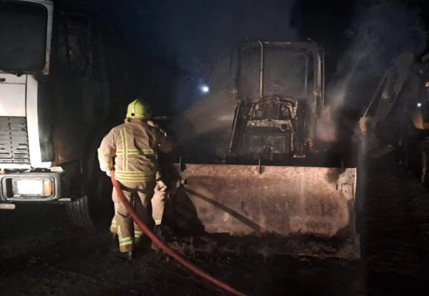 Այրվել են ավտոկայանատեղիում կայանած տրակտորը և բեռնատարը