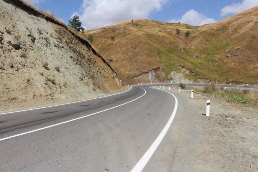 ՀՀ տարածքում կան փակ ավտոճանապարհներ, Գետափնյա գյուղի մոտ գտնվող կամրջի երթևեկությունը դադարեցվել է
