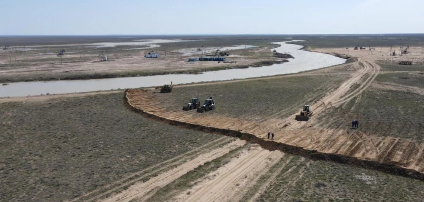 Ղազախստանում ջրհեղեղի հետևանքով չորս նավթահոր է հեղեղվել