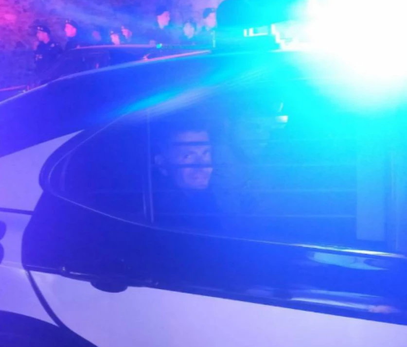 Ոստիկանները Տավուշում քաղաքացիներին բերման է ենթարկում․ ձերբակալվել են Սուրեն Պետրոսյանն ու Միհրան Մահսուդյանը