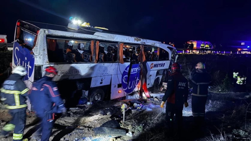 ՏԵՍԱՆՅՈՒԹ․ Թուրքիայում ավտոբուսն ընկել է ձորը․ կան զոհեր և վիրավորներ
