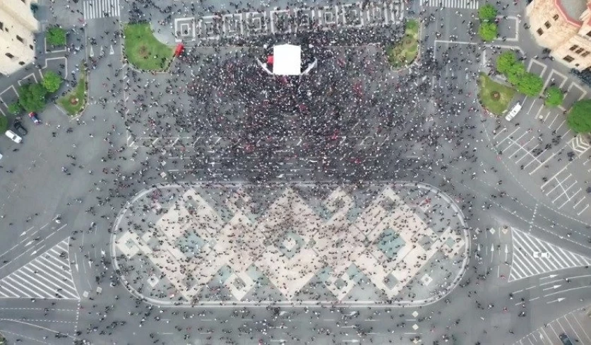 Այսօրվա հանրահավաքի ամենապիկ ժամին Հանրապետության հրապարակում եղել է 11 հազար 300 մարդ. ԻՔՄ