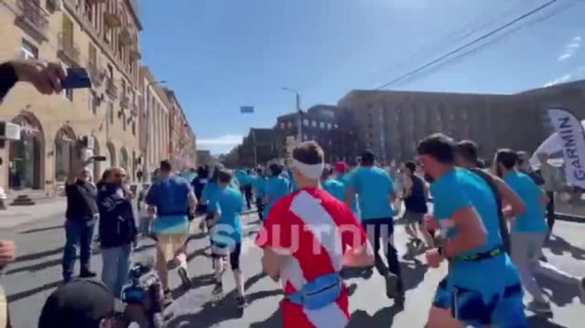 ՏԵՍԱՆՅՈՒԹ. Ավելի քան 1000 մարդ է մասնակցում Հայաստանում անցկացվող «One Run» կիսամարաթոնին
