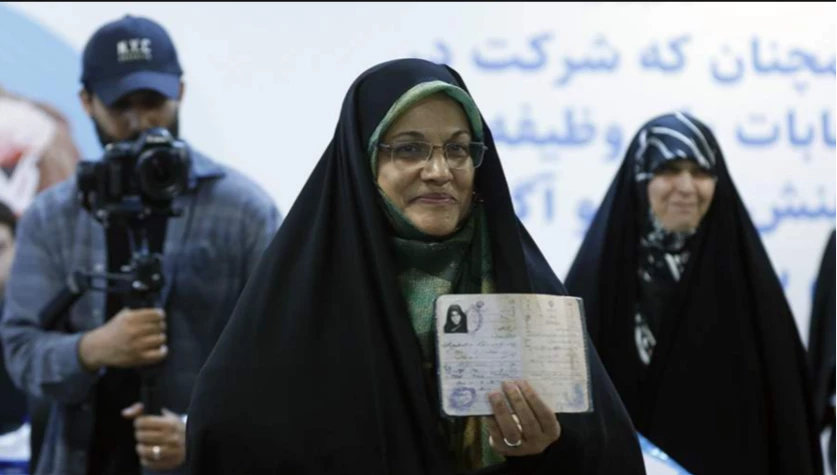 Իրանի արտահերթ նախագահական ընտրություններում գրանցվել է առաջին կին թեկնածուն