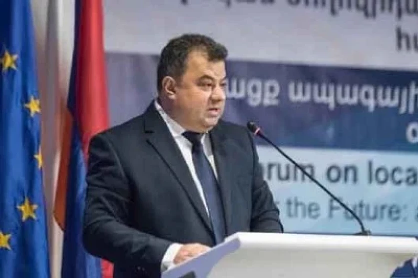 Ինչո՞ւ Էմին Երիցյանն անցավ իշխանությունների կողմը. Դա հենց այնպես չի եղել. «ՓԱՍՏ»