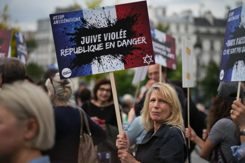 «Չգիտեն՝ ով է նրանց ավելի շատ ատում»․ Փարիզի գլխավոր րաբբին հրեաներին կոչ է արել լքել Ֆրանսիան