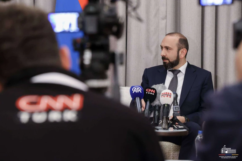 Մեզ միջնորդներ պետք չեն՝ ուղիղ խոսելու հնարավորություն ունենք․ Միրզոյան