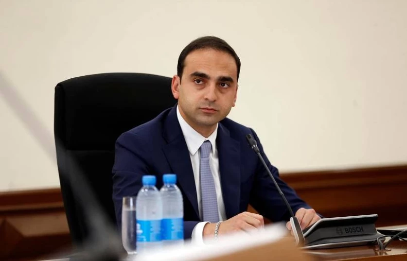 Ավինյանը` Նոր Նորքի թաղապետի մասնակցությամբ միջադեպի մասին